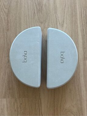 Bala light gray semicircle foam yoga blocks - pair